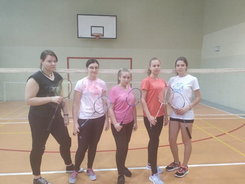 Powiatowy badminton