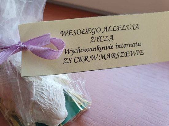 Z życzeniami w DPS w Pleszewie