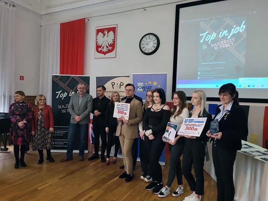 Sukces uczniów naszej szkoły w konkursie Top in job - najlepszy w pracy