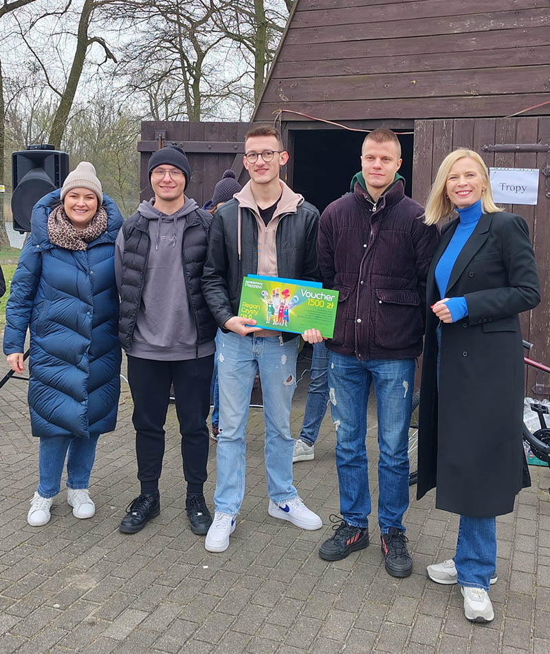 Nasza szkoła uczestniczyła w VII edycji gminnego konkursu Region Czysty na 6 